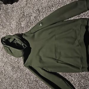 Alo renown heavy weight hoodie size Small